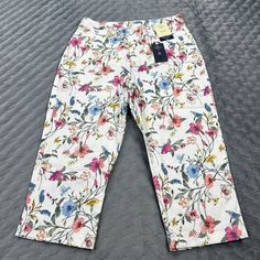 Item Up For Sale: St Johns Bay Pants Womens 6 Brand New Same Day Shipping, $1.99 Combined Shipping Per Additional Item Expect Speedy Delivery. Not Satisfied? I'll Pay & Refund Your Coin. White Floral Print Ankle-length Bottoms, White Floral Print Ankle-length Pants, White Floral Print Relaxed Fit Bottoms, White Floral Print Bottoms With Relaxed Fit, White Floral Print Trousers, White High Waist Bottoms With Floral Print, White High Waisted Floral Bottoms, Spring White Floral Print Bottoms, White Cotton Ankle-length Capris