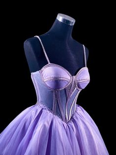 PS21133 Lilac Fitted Purple Dress With Lined Bodice, Purple Dress With Lined And Fitted Bodice, Purple Fitted Bodice Lined Dress, Wedding Couture, Ladies Gown, Dress Formal, Evening Dresses Prom, Formal Wedding, Halter Formal Dress