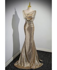 Get 10% off now! Buy sparkly gold sequin long mermaid fitted prom dress with pleats at cheap price online. Free stable shipping and pro custom service since 2009. Fitted Prom Dress, Green Wedding Dresses, Fitted Prom Dresses, Prom Dresses Long Mermaid, Prom Dresses Yellow, Strapless Prom Dresses, Dress With Pleats, Purple Prom Dress, Lace Beach Wedding Dress