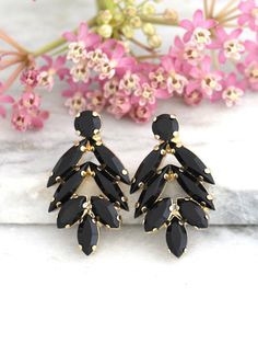 Black Earrings Black and Gold Earrings Swarovski by iloniti Black And Gold Earrings, Stud Earrings Black, Bridal Details, Alternative Jewelry, Cocktail Parties, Sparkle Jewelry, Crystal Set, Gold Crystal, Gothic Wedding