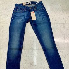 New Levi’s 524 Skinny Blue Jeans! Levi's Blue Slim Fit Jeans, Jeans Color, Levi's Jeans, Blue Jeans, Levi's, Color Blue, Women Jeans, Blue Color, Women Shopping