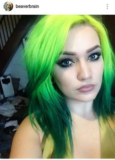 Black And Green Hair, Sunset Hair, Rave Hair, Dramatic Hair, Bold Hair Color, Cute Hair Colors, Rockabilly Hair, Gorgeous Hair Color