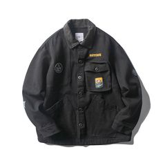 Japanese tooling style Three-dimensional pocket Coach jacket Label decoration Fleece collar stitching 95% cotton Size Chart Measurements are in inches unless otherwise noted. SIZE HEIGHT (ft) WEIGHT (lbs) S 5'3" - 5'7" 99 - 121 M 5'5" - 5'9" 121 - 143 L 5'7" - 5'11" 132 - 165 XL 5'9" - 6'1" 154 - 187 XXL 6'1"+ MAX. 220 SIZE LENGTH SHOULDER CHEST SLEEVE LENGTH M 29.1 21.1 45.7 23.3 L 29.9 21.7 47.2 23.6 XL 30.7 22.2 48.8 24.2 XXL 31.5 22.8 50.4 24.8 Vintage Cotton Shacket For Fall, Winter Streetwear Sport Coat With Flap Pockets, Casual Cotton Outerwear With Patchwork, Vintage Long Sleeve Shacket With Patch Pockets, Winter Cotton Utility Jacket With Collar, Winter Cotton Collared Utility Jacket, Winter Collared Cotton Utility Jacket, Winter Collared Utility Jacket In Cotton, Retro Cotton Outerwear For Streetwear