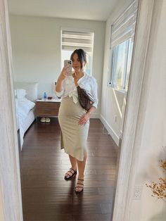 Maternity Outfits Plus Size, Classy Maternity Outfits, Pregnancy Ootd, Spring Maternity Outfits, Spring Skirt Outfits, Winter Maternity Outfits