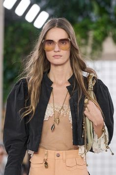 Runway Details, Spring 2025, Fashion Capsule, Vogue Runway, Eyewear Accessories, Paris Fashion, Paris Fashion Week, High Fashion, New Fashion