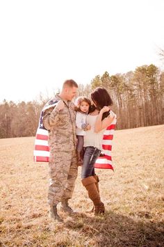 Military Family Session. American Flag. Air Force Family. Military session. Country session. Family with American Flag. Family of 3. Family photography. Amanda Morgan Photography  Www.amandamorganphotography.net Air Force Family Pictures, Military Family Photoshoot, Event Photography Ideas, Pregnancy Announcement Family, Air Force Families, Life Goals Future, Military Marines