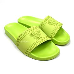 NWT Versace Men's Citron Green Palazzo Medusa Pool Slides Guaranteed 100% authentic and genuine MSRP: $375 New / unworn Made of contoured citron (neon green) rubber Features 3D signature Palazzo Medusa logo strap with Greek key trim Logo pattern outsole Includes original box, tags, and dust bags Made in Italy Size 43 EU (US 10) Measurements: Insole: 10.5" Outsole: 11.5"  Forefoot width: 4.5" Heel width: 3.25 Pictures show the exact, actual pair of slides you will receive.  NO RETURNS if they have been tried on, worn, or modified in any way from the photos shown. Designer Summer Slides With Cushioned Footbed, Designer Summer Slides With Removable Insole, Designer Round Toe Summer Slides, Designer Round Toe Slides For Summer, Designer Slides For Summer, Luxury Summer Slides With Rubber Sole, Luxury Beach Slides With Rubber Sole, Designer Luxury Green Sandals, Luxury Slip-on Slides For Summer