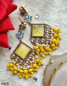 Yellow -color-indo-western-natural stone earrings Earring Indian, Green Earring, Pakistani Earrings, Jewelry Kundan, Jewelry Pakistani, American Diamond Necklaces, Kundan Jewelry, Natural Stone Earrings, Indian Necklace