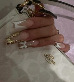 Acrylics Square, Expensive Lifestyle, Quince Nails, Hard Nails, Glamour Nails, French Tip Acrylic Nails, Pretty Gel Nails