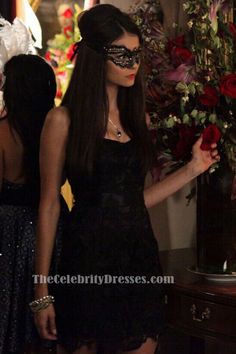 Katherine Pierce's Short black masquerade dress in Vampire Diaries Kathrine Price Costume, Halloween Costume Masquerade, Masquerade Dance Outfit, Katherine Vampire Diaries Costume, Katherine Masquerade, Katherine Pierce Outfits Halloween, Katherine Pierce Costume Halloween, Black Dress Masquerade, Masquerade Costume Ideas