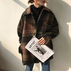 The (Mostly) Sustainable Autumn Capsule Wardrobe | Crisp, Romantic, Beautiful Wardrobe From Sustainable Brands Stile Ragazza Skater, Academia Fashion, Looks Street Style, Plaid Coat, Plaid Jacket, Mode Vintage