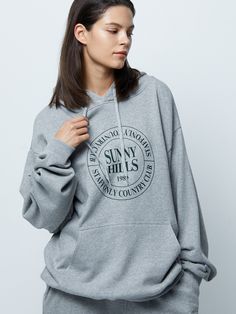 Editor's Notes This Sunny Hills Logo hoodie features an oversized fit. It comes with dropped shoulders and a crewneck design for a casual look.- Graphic logo at the front- Dropped shoulders- Crewneck detail- Ribbed edgesMeasurements(in.) 1 / 2 - Total length: 27.56 in. / 28.35 in. - Shoulder: 21.65 in. / 22.83 in. - Chest: 23.23 in. / 24.02 in. - Sleeve length: 23.82 in. / 24.80 in. Model info: Height - 5' 6 Fitting Size 1 (Medium)Composition & Care- 100% C Oversized Heather Grey Hoodie With Crew Neck, Oversized Crew Neck Sweatshirt With Drawstring Hood, Oversized Sweatshirt With Drawstring Hood, Hill Logo, Crewneck Design, Graphic Logo, Hoodie Top, Sunnies, Casual Looks