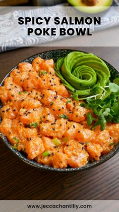 this spicy salmon poke bowl is the perfect appetizer for any party