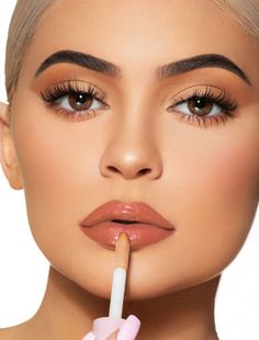 Style Kylie Jenner, Kylie Makeup, Jenner Makeup, Kylie Jenner Makeup, Kylie Cosmetic, Jessie James, Braut Make-up, Makeup Guide, Beauty Portrait