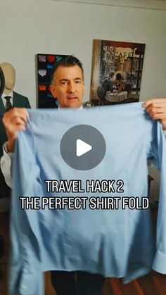 Travel Hack, Shirt Folding, Fashion Capsule Wardrobe, Instagram Travel, Fashion Capsule, Scarf Tying, Clothing Hacks, Perfect Shirt, Travel Tips