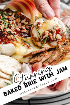 baked brie with jam Baked Brie Fig Pistachio, Brie Recipes Sweet, Strawberry Baked Brie, Baked Brie Fig Jam, Holiday Deserts Ideas, Brie And Fig Jam, Brie With Jam, Baked Brie With Fig Jam, Brie Toppings