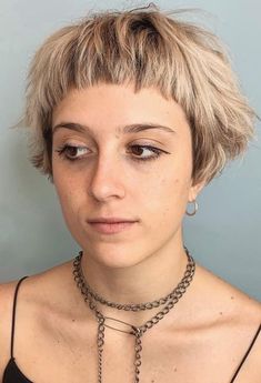 Pixie Haircut With Short Bangs, Baby Bangs Pixie Cut, Choppy Micro Bangs, Short Hair Micro Bangs, Micro Bangs Bob, Micro Bob With Bangs, Short Hair With Micro Bangs, Micro Bangs Short Hair, Bangs Thick