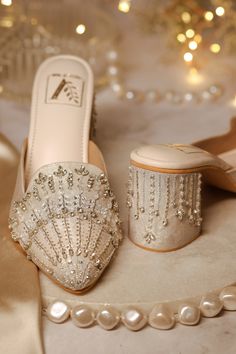 Gold Jewellry, Mule Heels, Embroidery Shoes, Handmade Fashion Jewelry