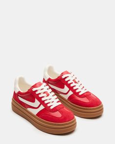 DODGE Red Multi Low-Top Platform Sneaker | Women's Sneakers – Steve Madden Red Sneakers Outfit, Red Tennis Shoes, Red Platform, Steve Madden Sneakers, Fab Shoes, Taylor Swift Outfits, Red Sneakers, Platform Sneaker, Sneakers Outfit