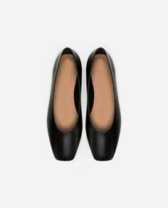 Nikki Leather Black – Flattered Black Ballet, Naturalizer Shoes, Black Ballet Flats, Belt Accessories, Clean Shoes, Goat Leather, Fall Shoes, Ballet Flat, Leather Goods