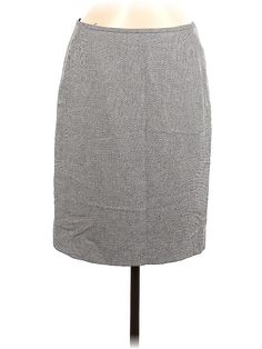 Unbranded Formal Skirt Size: 6 Bottoms - used. 2% Elastane, 49% Polyester, 49% Viscose, Houndstooth | Formal Skirt: Gray Houndstooth Bottoms - Size 6 Petite Houndstooth Pencil Skirt For Work, Spring Workwear Skirt With Houndstooth Pattern, Elegant Houndstooth Skirt For Office, Houndstooth Skirt For Work, Houndstooth Skirt For Workwear, Houndstooth Workwear Skirt, Formal Skirt, Womens Bottoms, Women Handbags