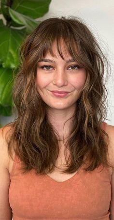 Messy Fringe Bangs, Low Maintenance Fringe Bangs, Flowy Medium Length Hair, Soft Full Fringe, Shaggy Haircut For Wavy Hair, Full Fringe Wavy Hair, Loose Fringe Bangs, Shag Medium Length Hair Curtain Bangs, Heavy Framing Fringe