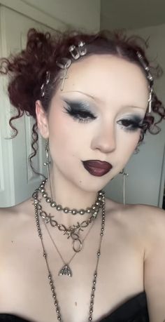 Emo Homecoming Makeup, Whimsigoth Makeup Looks, Nancy The Craft Makeup, Mcr Makeup Looks, Emo Concert Makeup, Bad Omens Concert Outfit, Goth Bridal Makeup, Alt Prom Makeup, 70s Punk Makeup