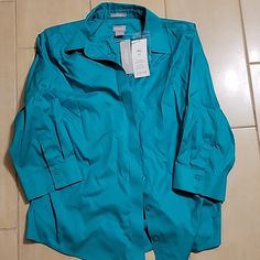 Brand New W/ Tags 100% Cotton Dark Teal 3/4 Sleeve Chicos Top- No Iron Stain Sheid Green 3/4 Sleeve Top For Work, Green 3/4 Sleeve Shirt For Spring, Spring Office Shirt With 3/4 Sleeves, Casual Blouse Women, Silk Shirt Blouses, Linen Shirts Women, Embellished Blouse, Yellow Shirts, Linen Tunic