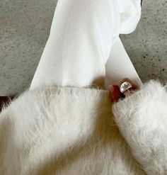 All Creme Outfit, Italian Summer Outfits, Winter Fits, Mode Inspo, Warm Sweaters, Summer Outfits Women, Look Fashion, No. 2, Fashion Inspo Outfits