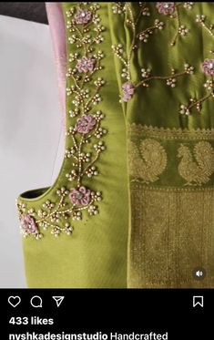 Blouse Hand Work Designs Simple, Handwork On Blouse, Green Blouse Designs, Magam Work, Silk Saree Blouse Designs Patterns, Latest Bridal Blouse Designs, Aari Designs, Latest Blouse Designs Pattern, Aari Blouse