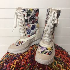 Condition: New In Box Deadstock! Notable Flaws: Slight Dirt On Soles Possibly From Trying On. Will Be Wiped Down Prior To Shipment. White Casual Boots With Laces, Casual White Boots With Laces, White Sporty Boots For Spring, Coach Shoes, Winter Rain, Orange White, Snow Boots, Color Orange, Dress Collection