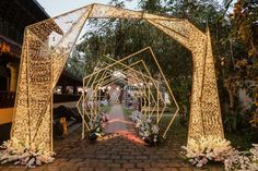 Exploring the Latest Wedding Decoration Trends Fresh Wedding Decor, Wedding Decor Trends, Wedding Hall Decorations, Fun Wedding Decor, Trending Wedding, Wedding Decoration Ideas, Wedding Planning Decor, Beautiful Wedding Decorations, Wedding Hall