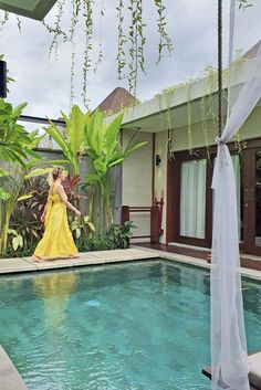 Best Places to Stay on Bali Island in Indonesia Bali Honeymoon, Bali Guide, Bali Vacation, Amazing Landscapes, Bali Island, Magical Places, Best Location, Night Life, Bali