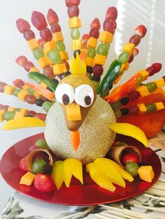 a turkey made out of fruits and vegetables