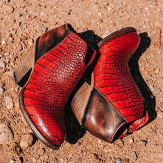 Freebird DETROIT - Individually hand crafted from start to finish. Freebird Boots, Quality Leather Boots, Ankle Cowboy Boots, Red Booties, Handcrafted Boots, Western Women, Leather Booties, Belt Size, Timeless Classic