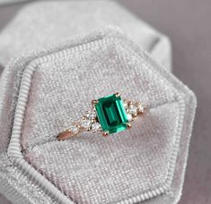 This beautiful emerald cut ring comes with a center 1.25ct lab-grown Emerald and 03 Round Shape natural diamonds. It is a perfect choice for those who are looking for a dainty engagement ring in 9k/14k/18k Yellow, Rose, White Gold or Platinum. It is also a great gift for Christmas, Valentine's day, birthday, anniversary or for celebration for any special occasion. ✯✯ Free UK and USA shipping ✯✯ ✯ ✯ No Custom Charges for USA orders ✯✯ MADE TO ORDER Please allow 1-2 weeks to make this rings set. R Emerald Ring Square, Emerald Ring Rectangle, Emerald Engagement Ring Gold Band, Emarald Ring, Emerald Ring Designs, Emeral Ring, Emerald Green Rings, Emerald Engagement Ring Gold, Square Emerald Ring