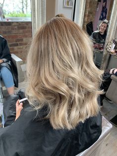 Half Head Highlights Blonde Short Hair, Half Head Foils Blonde, Half Head Foils, Medium Brown Hair With Highlights, Blonde Foils, Blondes Have More Fun, Warm Blonde Hair, Short Hair Highlights, Hair Projects