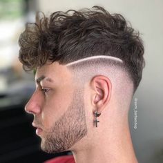 Mens Haircuts 2022, Boys Haircuts Curly Hair, Edgar Cut, Best Mens Haircuts, Men Hair Cuts, Hairstyles For Teenage Guys, Medium Curly Haircuts, Fade Haircut Designs, Haircuts 2022