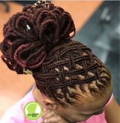 Lox Journey, Loc Ponytails, Dreads Inspiration, Women Loc Styles, Hairstyle Fancy, Dreadlock Wedding Hairstyles, Lock Hairstyles, Locks Hairstyles