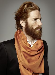 Barba Barba Hipster, Long Hair And Beard, New Beard Style, Man With Long Hair, Man With A Beard, Hobo Chic, Red Beard, Ginger Beard, Beard Look