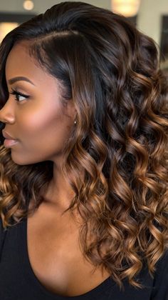 How to Achieve Caramel Highlights for Fall Hair Colors Dark Skin Brown! 🍁 Different Shades Of Brown Hair Color, Chestnut Brown Hair On Black Women, Highlights For Fall, 3c Hairstyles, Fall Hair Colors Dark, Brown Lob, Hair Colors Dark, Brown Hair Inspiration