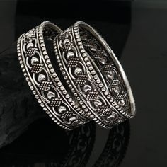 925 sterling silver handmade vintage antique design flower design bangle bracelet kada, excellent tribal belly dance customized best gift wedding jewellery,  Metal-925 sterling silver. Item type- Bangle bracelet. Weight-24.500 grams for each bangle. Width-17 mm maximum. Size-2-6 or 2.375 inches or 6.0 cm inner diameter Stamped-925. Finish-oxidized. Quantity-Single/ pair(select from option) Makes excellent gifting for birthday, wedding, anniversary, Christmas day, valentines day, mother's day. Traditional Oxidized Bangle, Silver Bangle Bracelets For Festive Occasions, Silver Bangle Bracelet For Festive Occasions, Silver Bracelets With Oxidized Finish In Temple Jewelry Style, Metal Filigree Bangle Jewelry, Temple Jewelry Bangle With Intricate Design, Handmade Ornate Metal Bangle, Ornate Handmade Metal Bangle, Bohemian Bangle Jewelry With Oxidized Finish