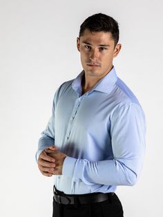 Discover the Performance Bamboo Dress Shirt in Light Blue Gingham, featuring stylish fine light blue check pattern, premium low wrinkle bamboo stretch fabric and a tapered athletic fit ﻿✓ Easy Sizing - Use the "Find My Fit" tool above the cart button, to match our sizing perfectly to your body, with the same sizing across the Performance Bamboo Shirt range. ✓ Athletic Fit - A tapered athletic fit has slightly wider shoulders with a little extra room in the chest and arms with v-shape tapering do Light Blue Gingham, Business Dress Shirts, Light Blue Dress Shirt, Collar Tips, Bamboo Dress, Business Shirt, Blue Checkered, Blue Shirt Dress, Athletic Men