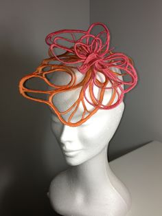 Hat Inspiration, Wearable Art Fashion, Interesting Shapes, Wire Headband, Races Fashion, Head Pieces, Cocktail Hat, Millinery Hats