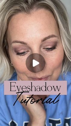 Eyeshadow Application, Day Eye Makeup, Colour Eyeshadow, Eye Makeup Application, Droopy Eyelids, Makeup Advice, Smokey Eye Tutorial, Best Eyeshadow