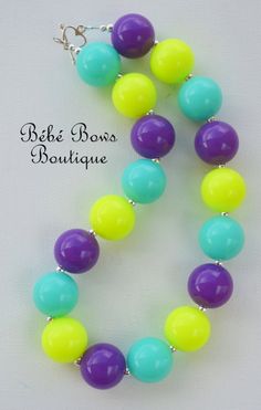 Neon Chunky Necklace by BebeBowsBoutiqueBBB on Etsy, $15.00 Children's Jewelry, Making Bracelets, Bead Projects, Kawaii Jewelry