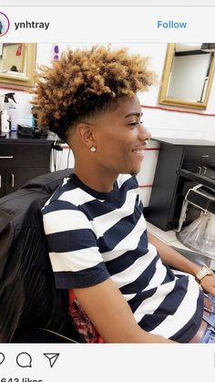 Black Hair Undercut, Tapered Natural Hair Cut, Men Fade Haircut Short, Hair Twists Black, Waves Haircut