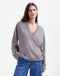 ' Relaxed fit. Hip length: designed to hit at high hip or below; tuckable. Body length from high point of shoulder: 24 1/2'. 100% cashmere. Do Well: Madewell is proud to support responsible cashmere production through our partnership with the Aid by Trade Foundation, a nonprofit that promotes sustainable agricultural development across the globe. As the foundation''s first US member, we source cashmere that is certified to the AbTF''s The Good Cashmere Standard, which ensures the welfare of the Agricultural Development, High Hips, Womens Cashmere, Sweater Making, High Point, Cashmere Sweater, V Neck Sweater, Hip Length, Vneck Sweater