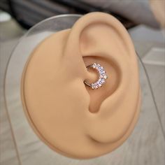 Earring Aesthetic, Daith Earring, Daith Rings, Daith Jewelry, Daith Piercing Jewelry, Cartilage Ring, Daith Earrings, Earrings Aesthetic, Cartilage Hoop