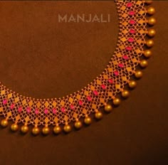 Dravidian Architecture, Clothe Designs, Pretty Gold Necklaces, Necklace Fancy, Couple Ring Design, Kutch Work Designs, Indian Wedding Jewelry Sets, Jewellery Photography Inspiration, Cotton Saree Blouse Designs